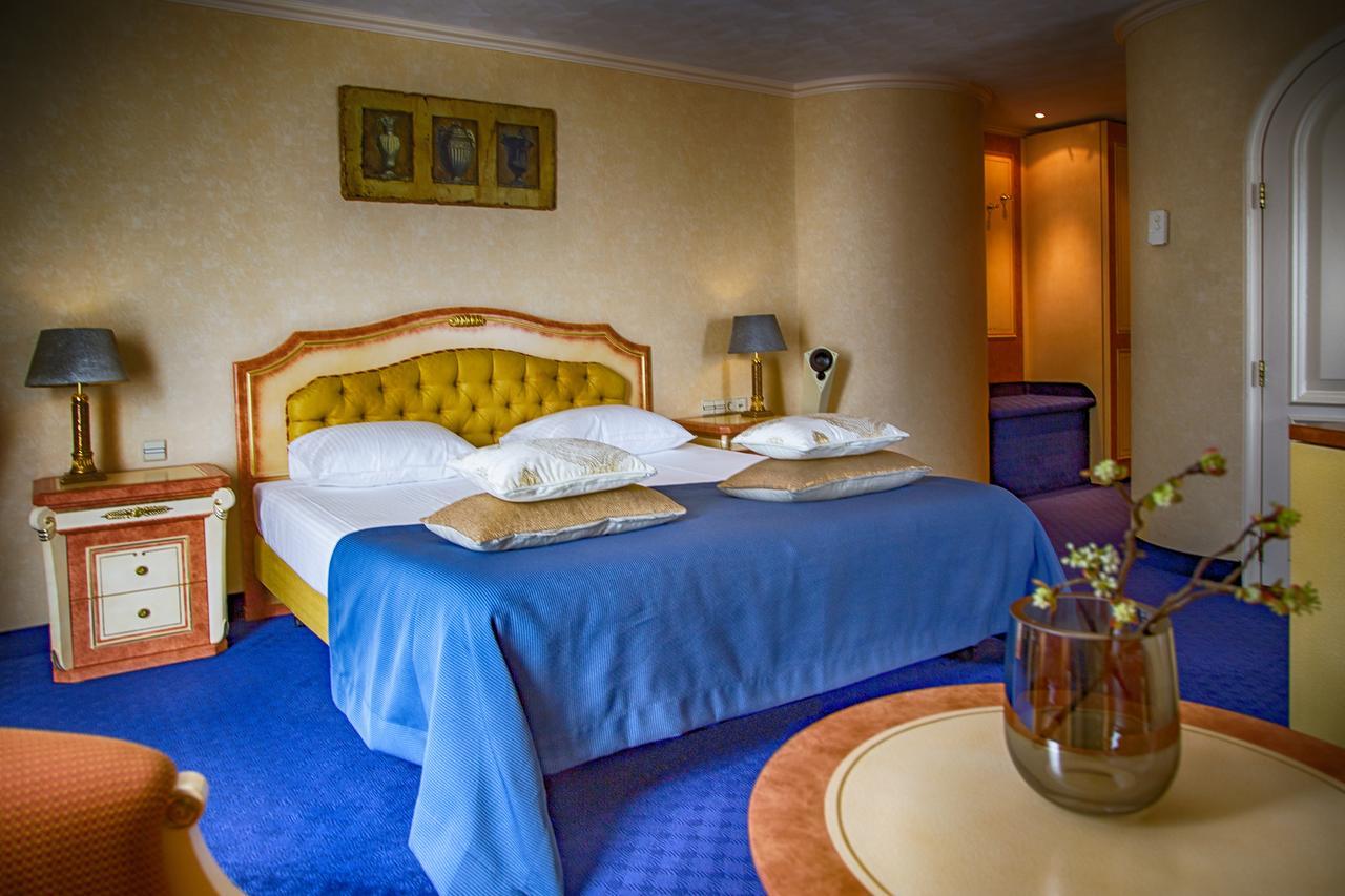 De Koperen Hoogte Hotel Lichtmis Bagian luar foto